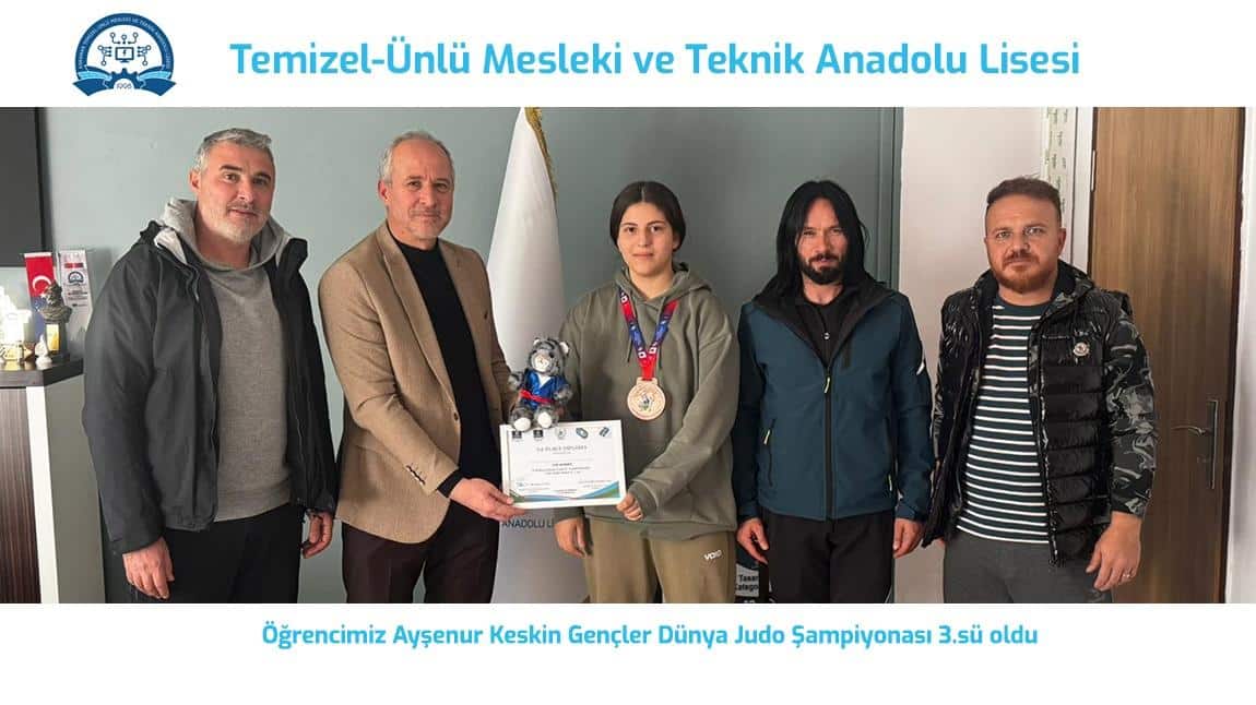 Öğrencimiz Ayşenur Keskin Gençler Dünya Judo Şampiyonası 3.sü oldu 